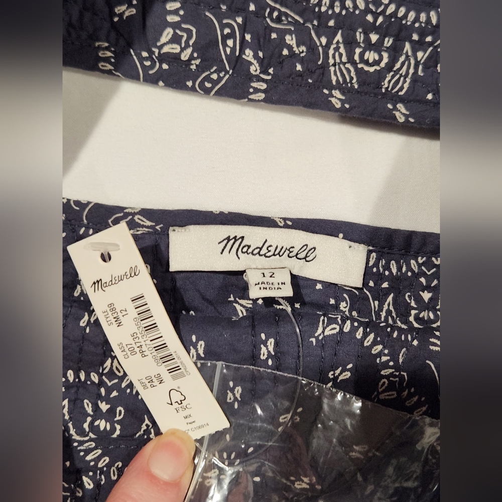 Madewell Quilted Sweetheart Blue Patterned Cropped Top. NWT. Size 12 - Picture 6 of 10